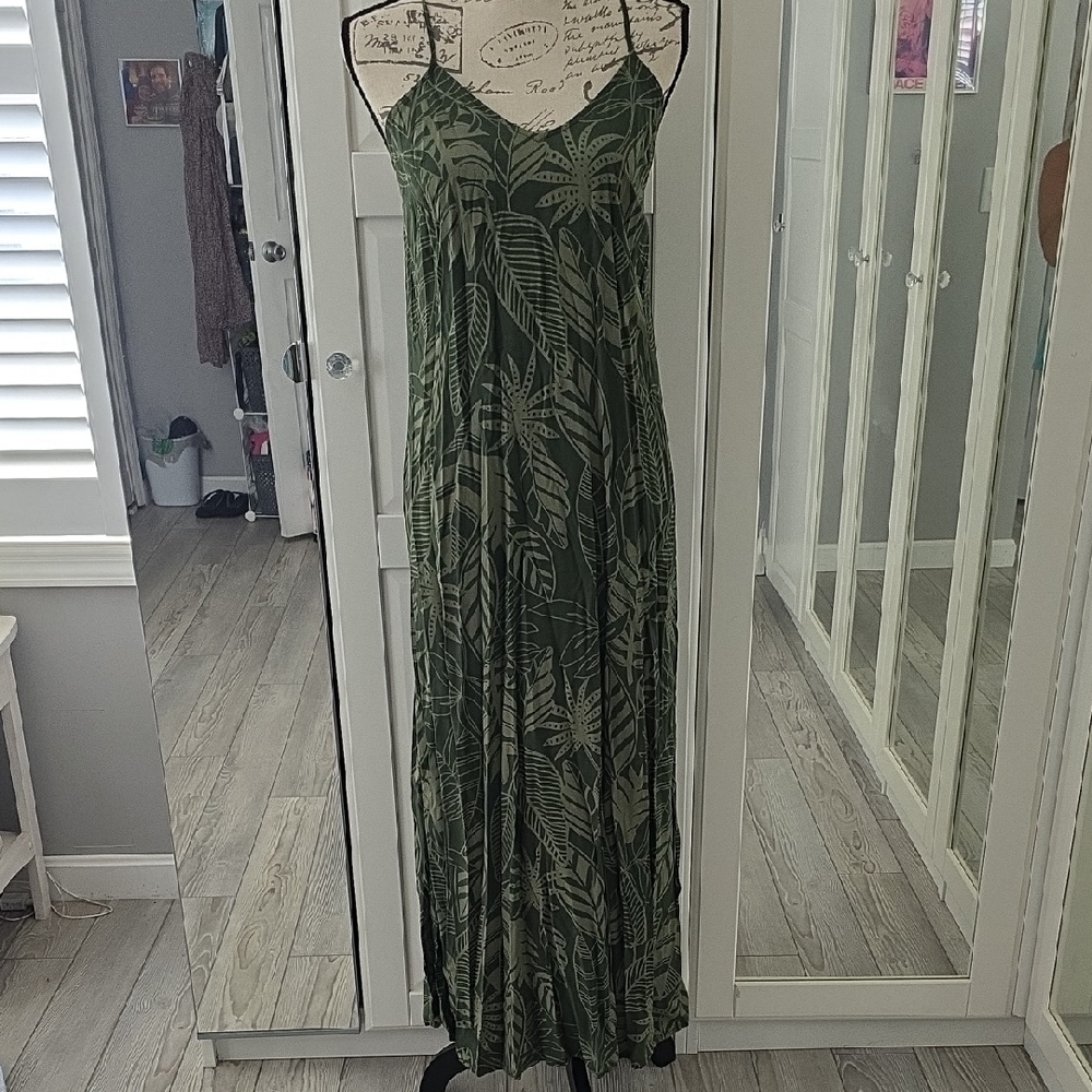 Old Navy Green Tropical Maxi Dress